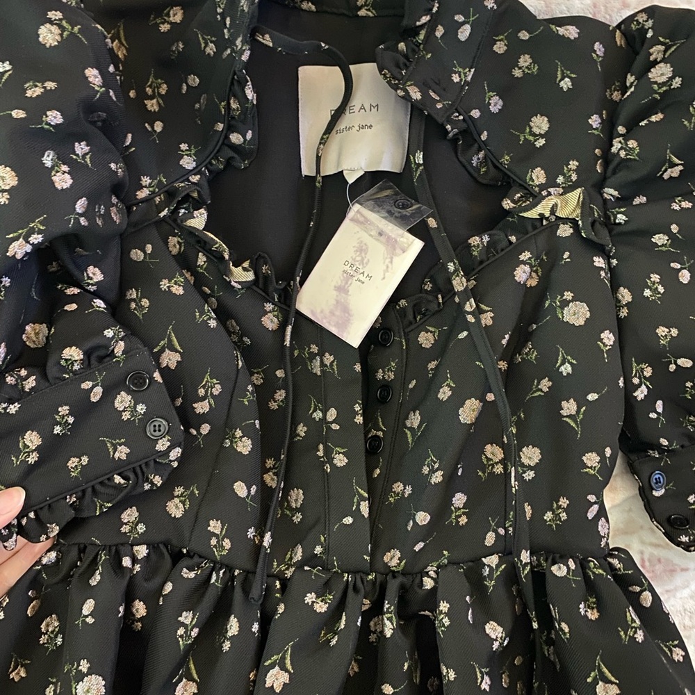 Sister Jane Dream Floral Black keyhole neckline dress